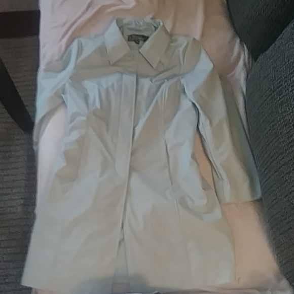 Pastel Blue rain jacket - Picture 2 of 4